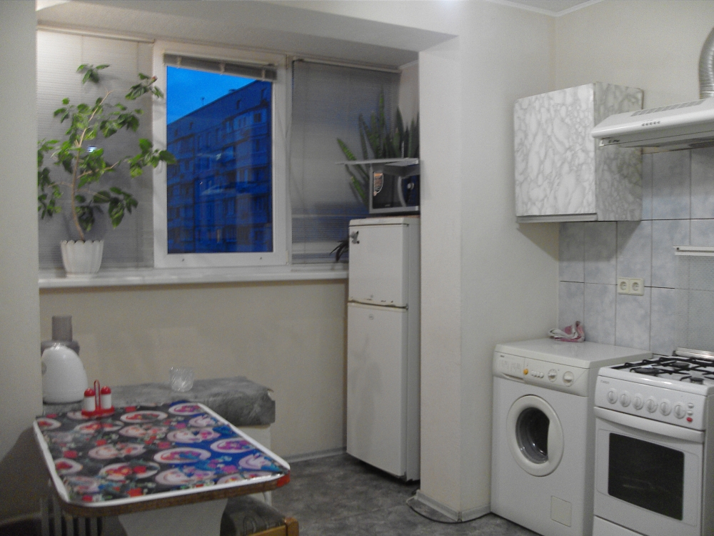 Однокомнатная квартира возле метро Холодная Гора #7