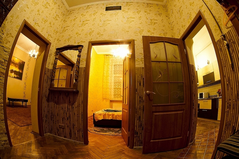 Уютная 2-ком.кв. возле пл.Рынок #4