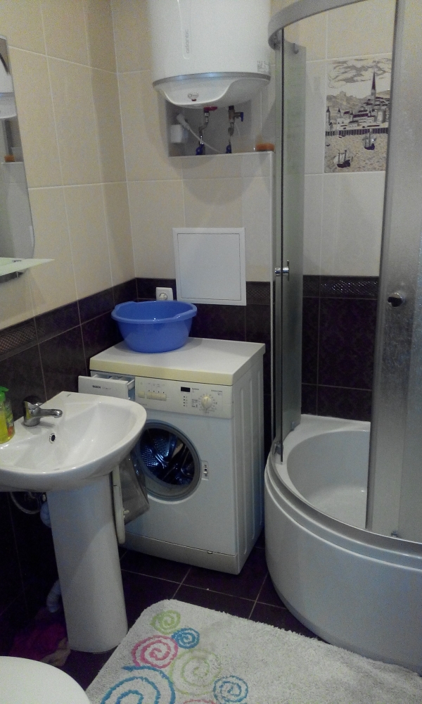 Квартира посуточно возле метро Архитектора Бекетов... #4