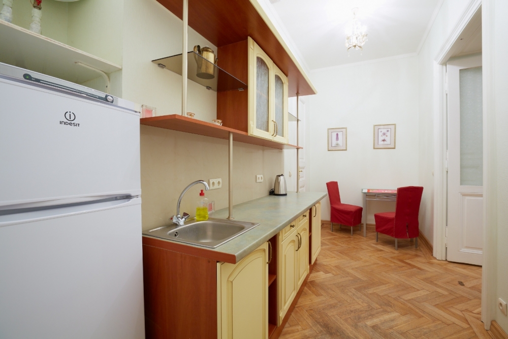 Квартира в центре города #9