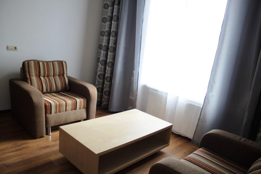 Трехкомнатная квартира для десяти человек #4