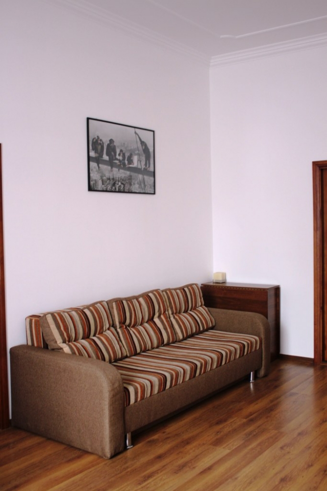 Трехкомнатная квартира для десяти человек #10