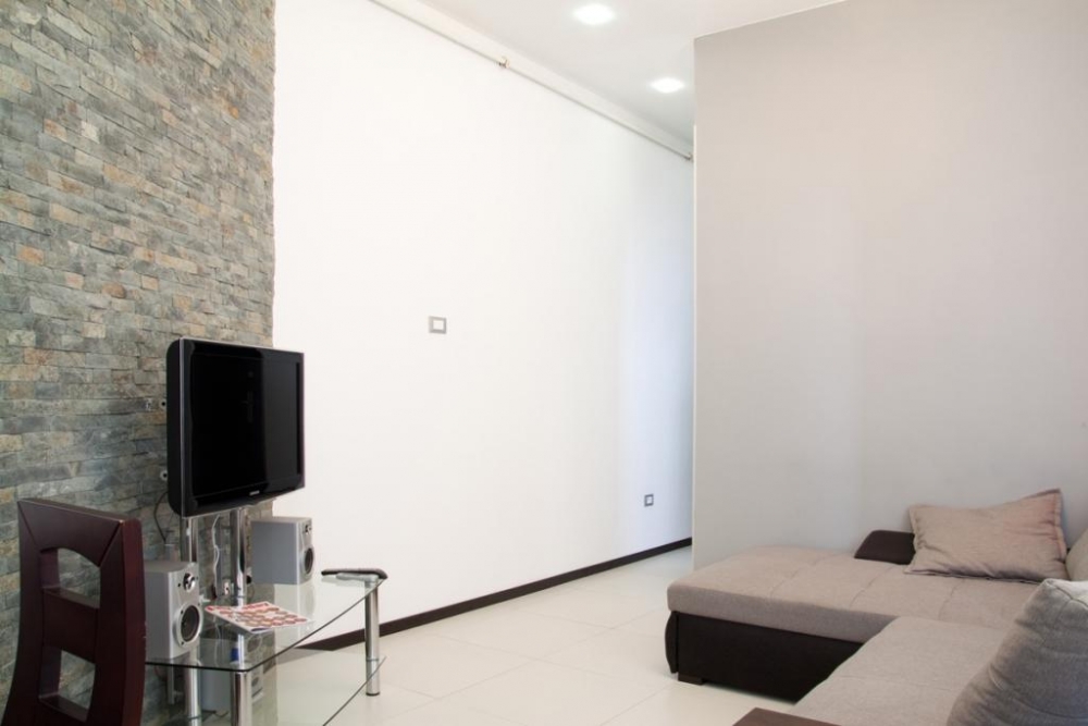 Трехкомнатная квартира #16