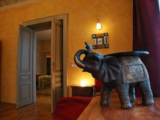 Своя огромная квартира в стиле винтаж посуточно #2