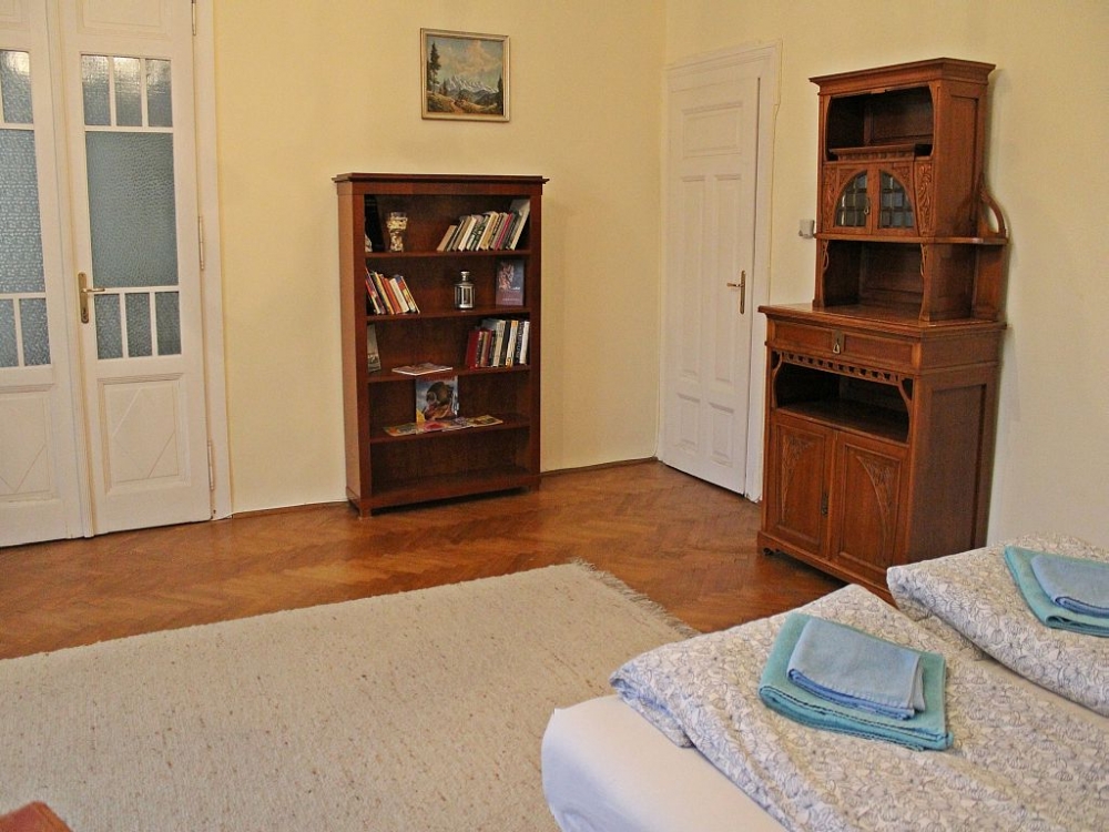 Четырехкомнатная квартира с роялем #4