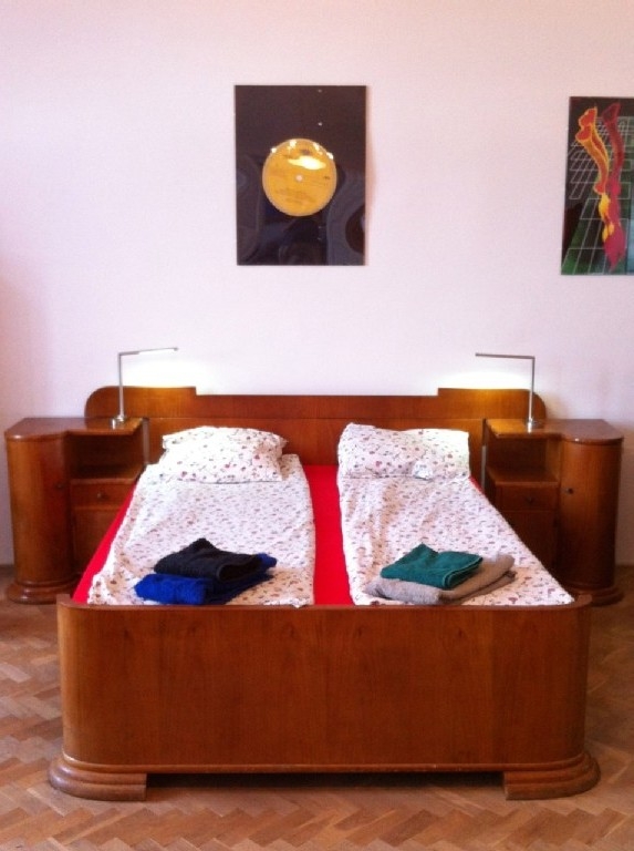 Четырехкомнатная квартира с роялем #10