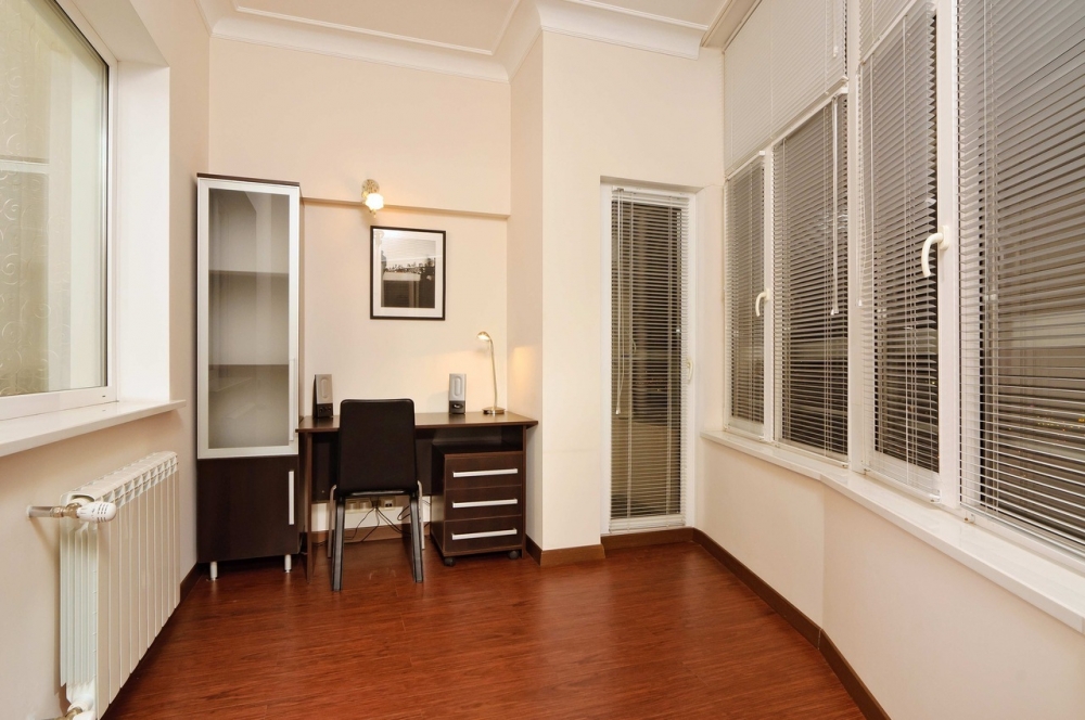 Великолепная 4-х комнатная большая квартира с разд... #8