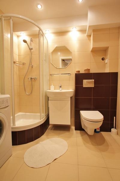 Просторная, приятная глазу светлая квартира для 13... #6