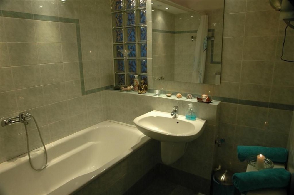 Необычные и необыкновенные апартаменты в старинном... #7