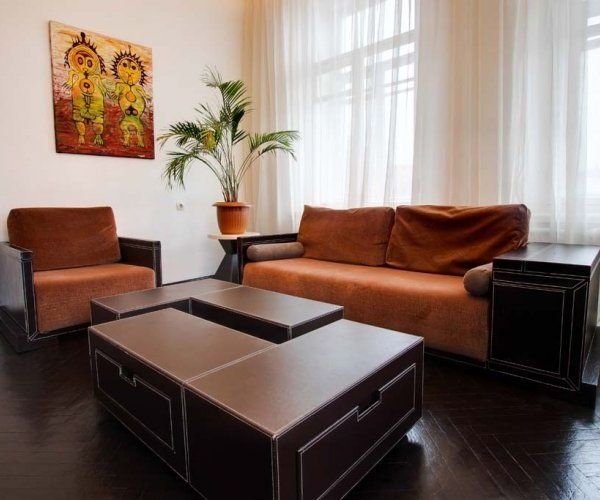 Лаконичная квартира для шести человек в стиле хай-... #12