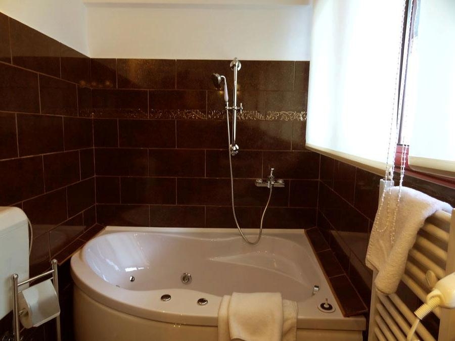 Большая 4-х комнатная квартира около пр.Шевченко #12