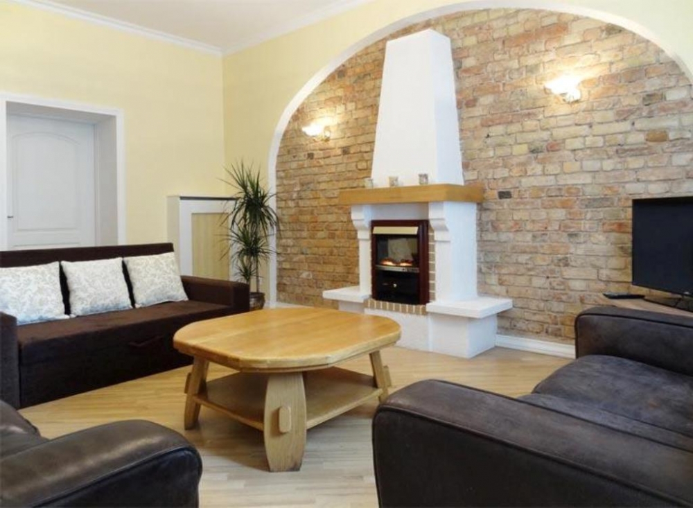 Большая 4-х комнатная квартира около пр.Шевченко #16