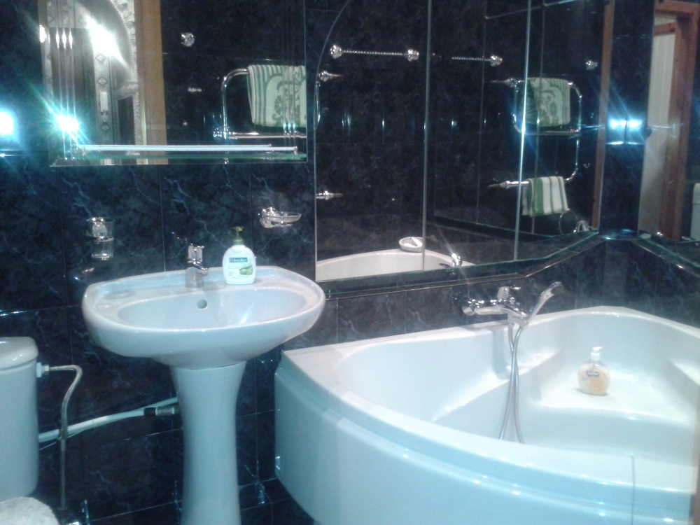 Уютная 2-комнатная квартира в центре #3