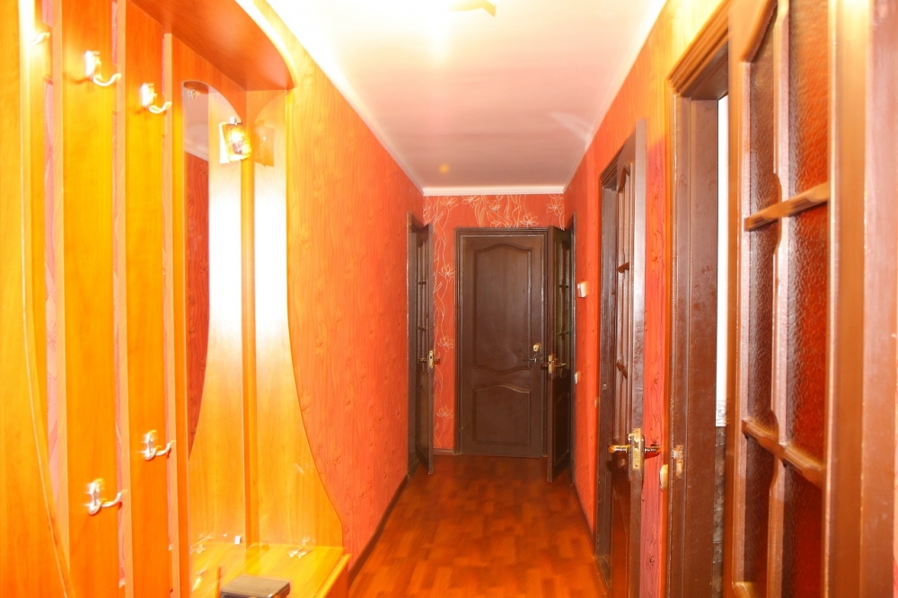 Сдам 2-х комн.квартиру в р-не набережной #10