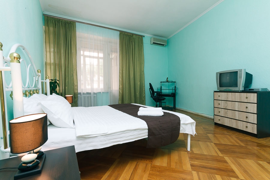 Посуточно 4-х комнатная квартира в самом центре Ки... #4