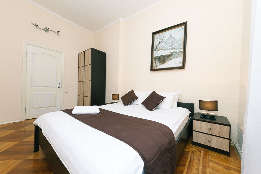 Посуточно 4-х комнатная квартира в самом центре Ки... #12