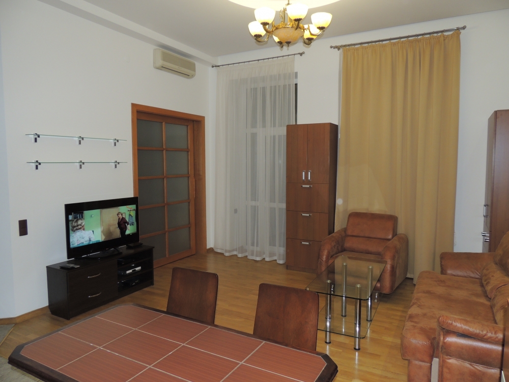 2-х комнатная квартира возле Цирка #4