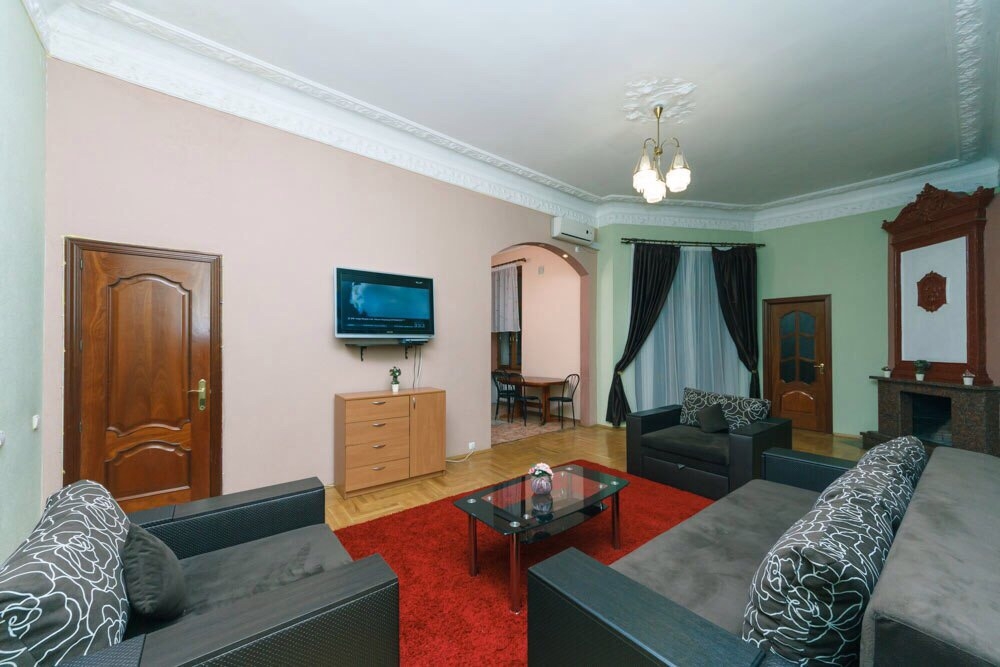 Квартира с камином в центре Киева 4 комнаты #6