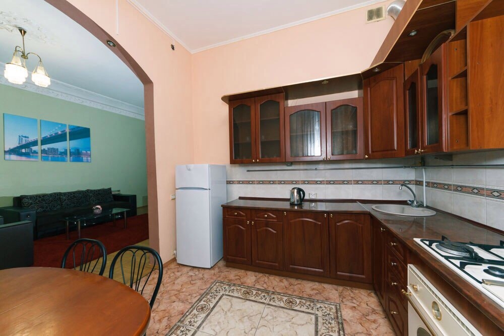 Квартира с камином в центре Киева 4 комнаты #21