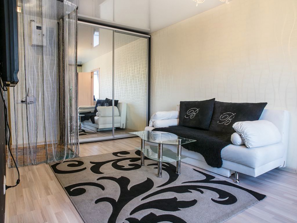 Прекрасная двух комнатная квартира в самом сердце... #3