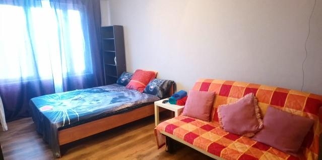 2 мин. от ст.м.Холодная гора, 3 спальных места #3