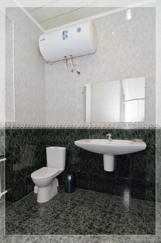 2-х комнатная квартира на Площади Восстания  #6