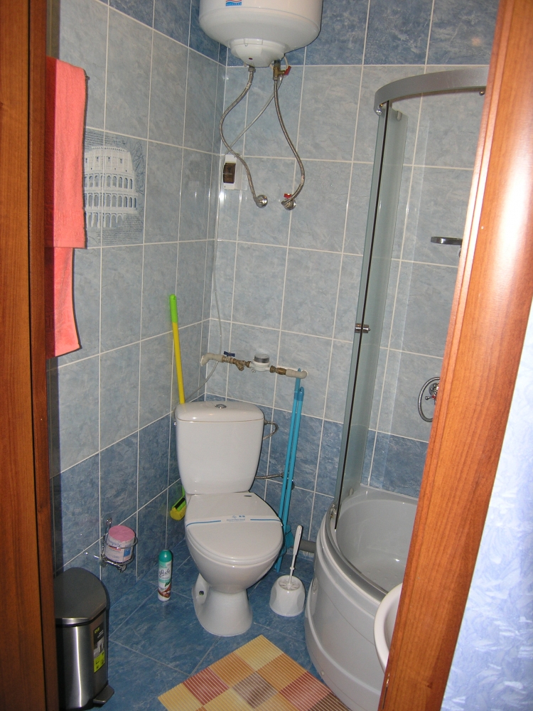 Гостинка недалеко от ж.д. вокзала, СК 