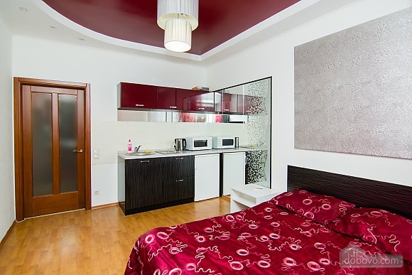 Сдам квартиру в центре посуточно #3