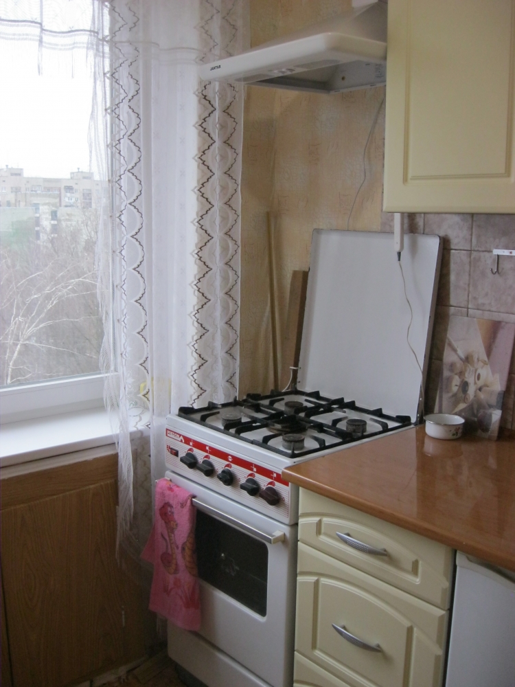 Сдам 1-к квартиру, ул. Титова. Посуточно, почасово... #5