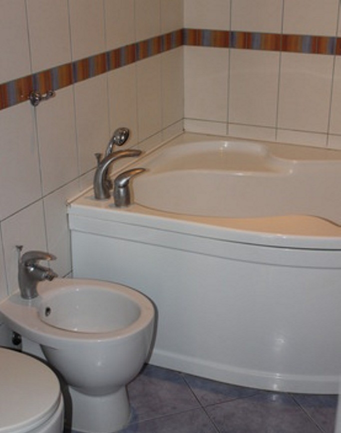 Лаконичные трехкомнатные апартаменты в историческо... #10