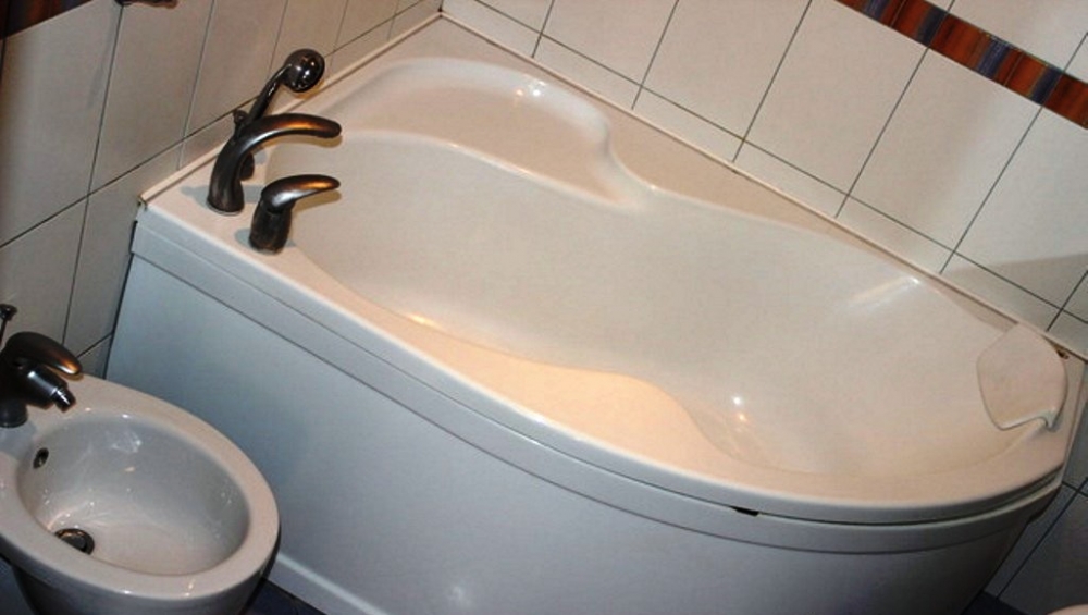 Лаконичные трехкомнатные апартаменты в историческо... #21