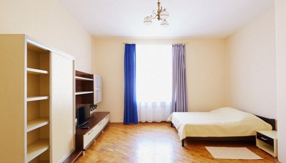 Лаконичные трехкомнатные апартаменты в историческо... #26