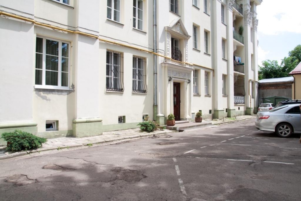 Трехкомнатная квартира высокого класса в центре Ль... #24