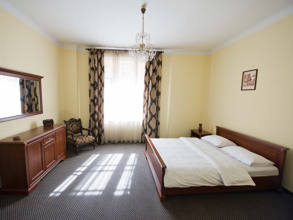 Трехкомнатная квартира высокого класса в центре Ль... #27