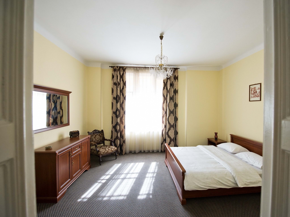 Трехкомнатная квартира высокого класса в центре Ль... #30