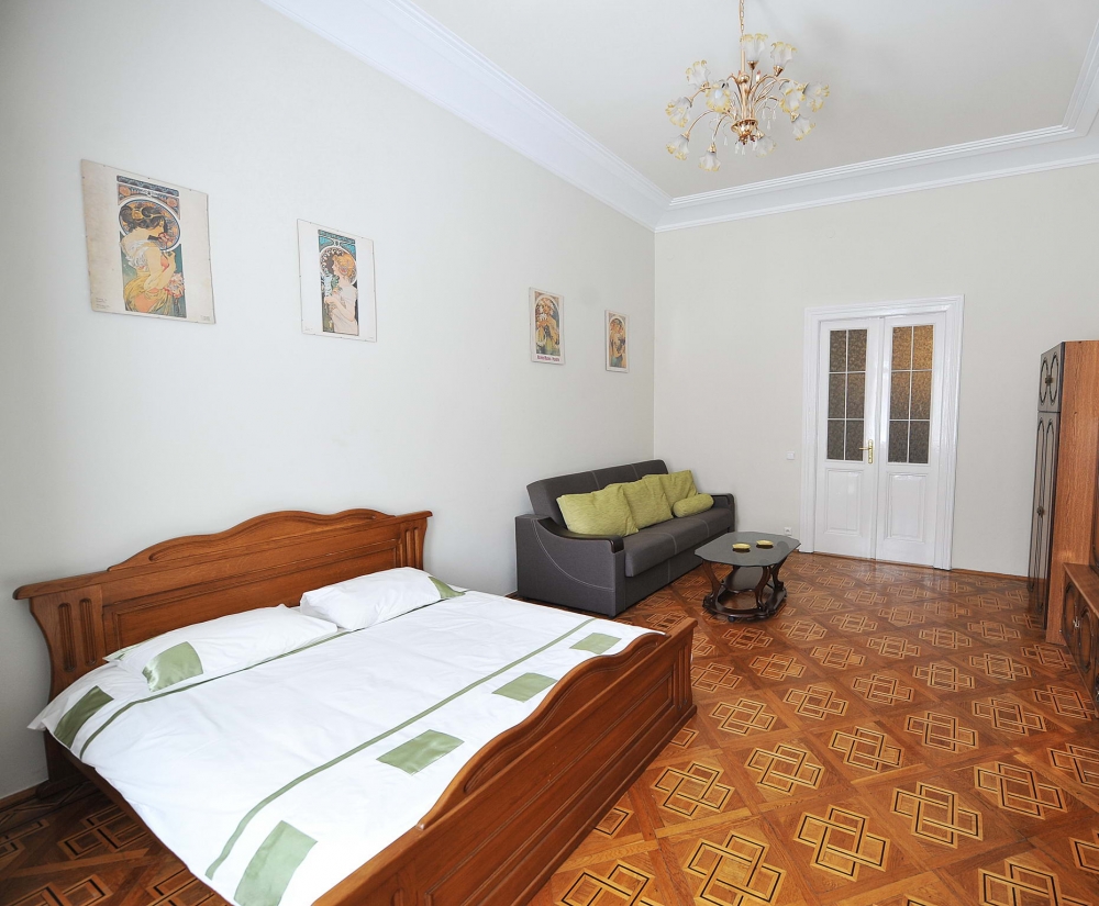 4-х комнатная квартира в самом сердце Львова #35