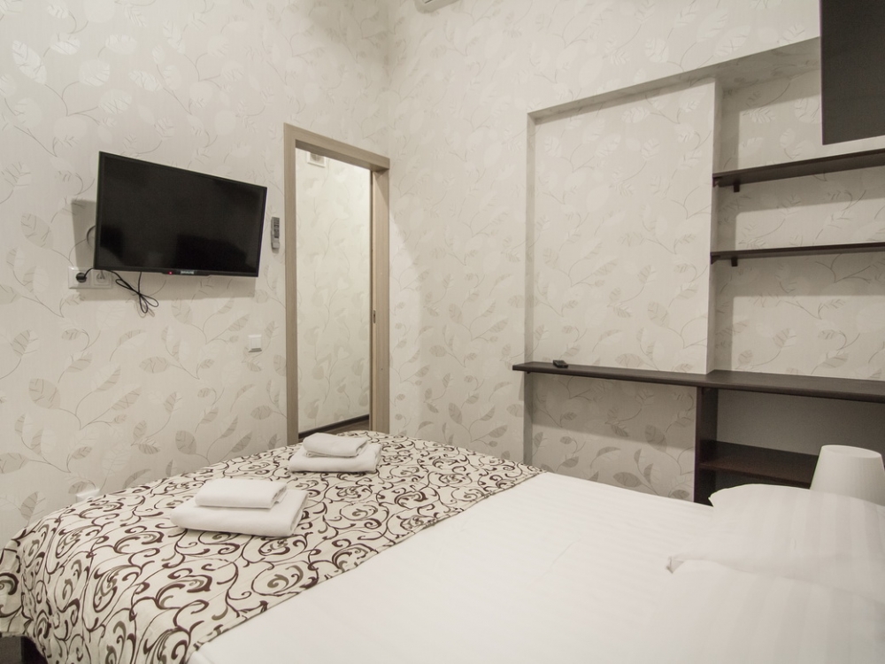 Двухкомнатная квартира на улице Екатерининской #2