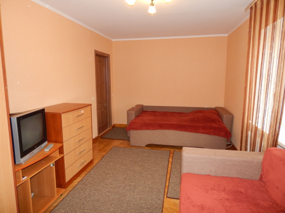 Лукьяновка, 1-комнатнатная, посуточно #5