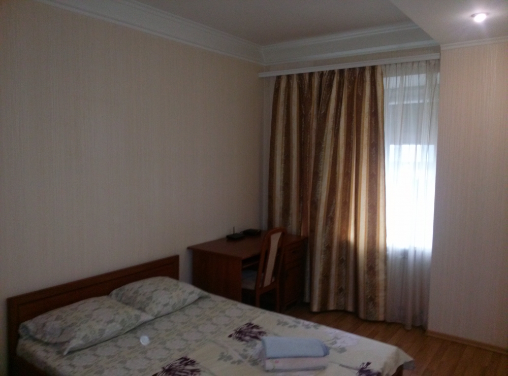Уютная двухкомнатная квартира на Красноармейской,... #1
