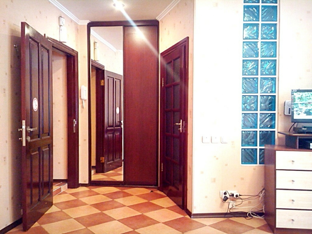 Киев, центр, посуточно, 1 - комнатная квартира #4