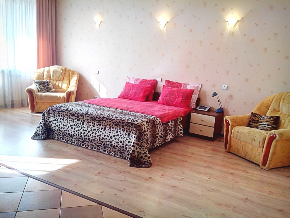 Киев, центр, посуточно, 1 - комнатная квартира #11