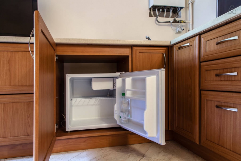 Из окон современной и стильной 2-х комнатной кварт... #16