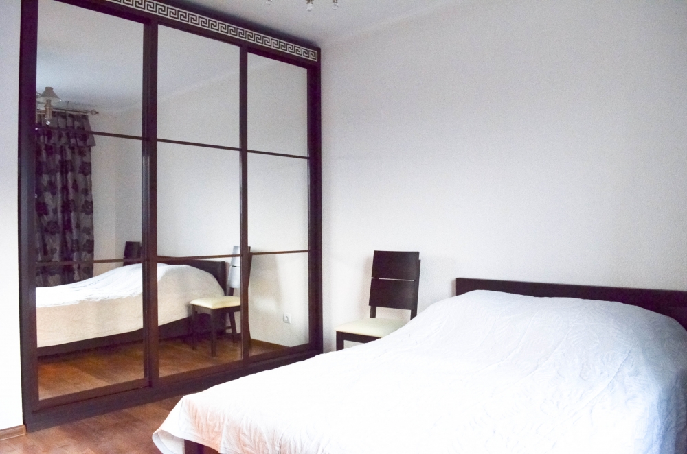 Квартира в новострое ЖК Яскравый #9