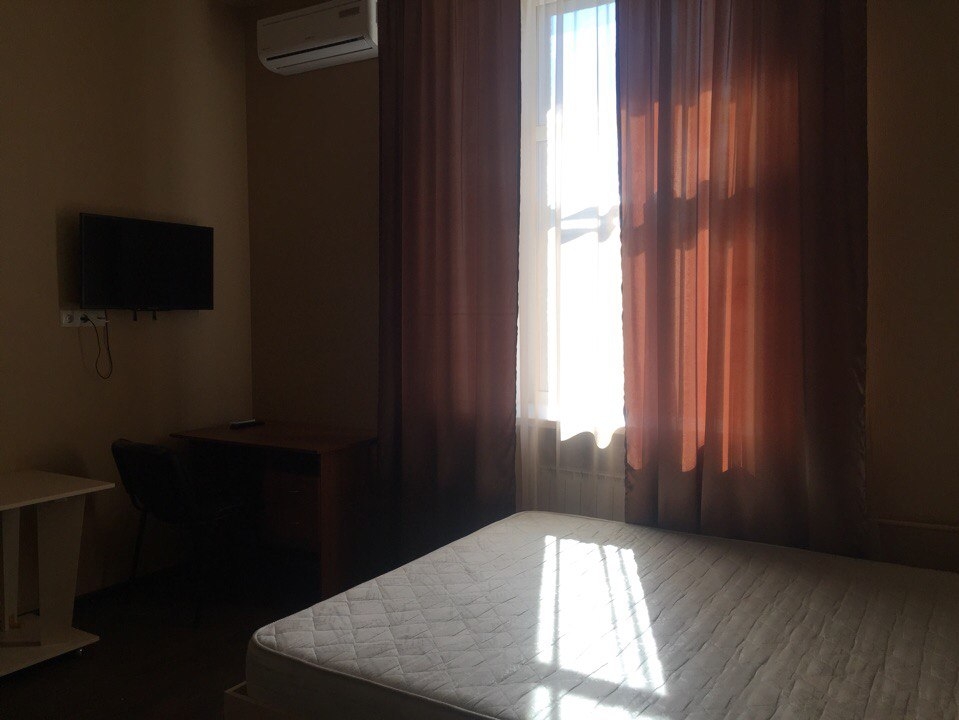 Однокомнатная квартира-студия напротив ЖД вокзала.... #4