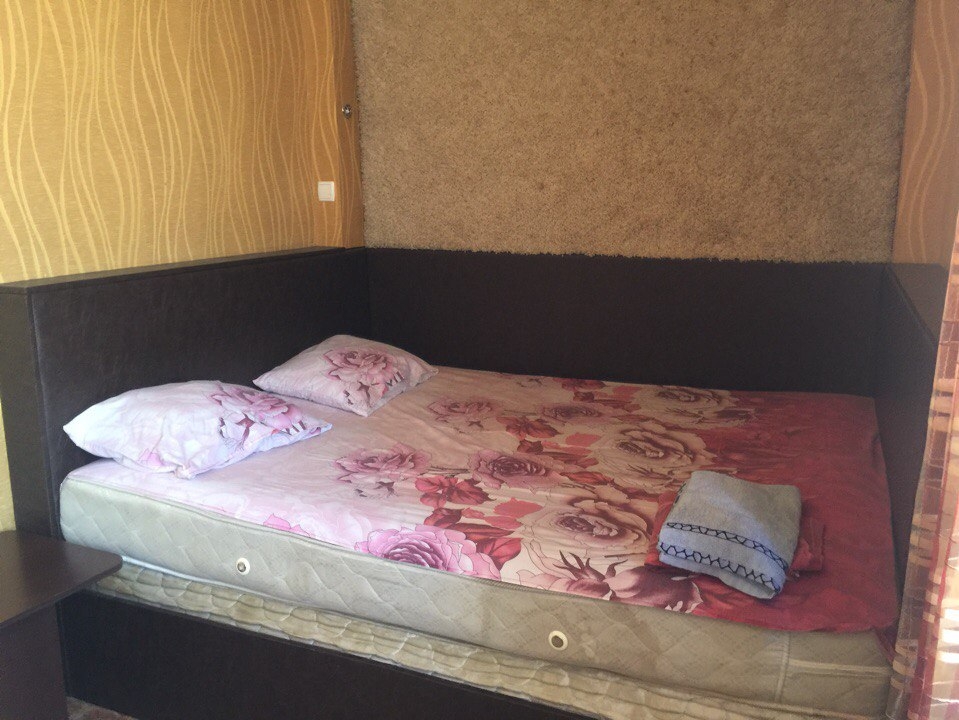 Двухкомнатная квартира рядом с ЖД вокзалом. Посуто... #5