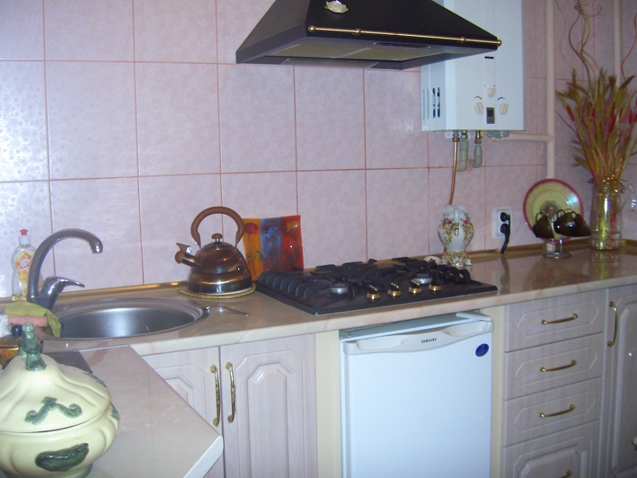 Бердянск 1-комн. квартира у Азовского моря в центр... #2