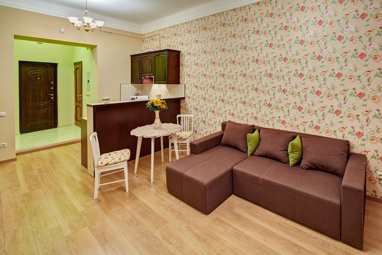 1 минута хода до Оперного театра, Площади Рынок #8