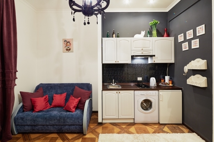 8 хв ходу до Площі Ринок, 10хв ходу до Оперного те... #5