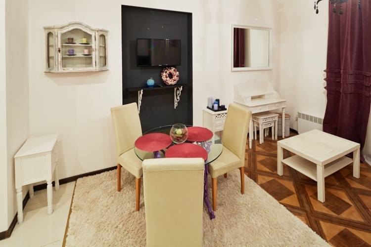 8 хв ходу до Площі Ринок, 10хв ходу до Оперного те... #9