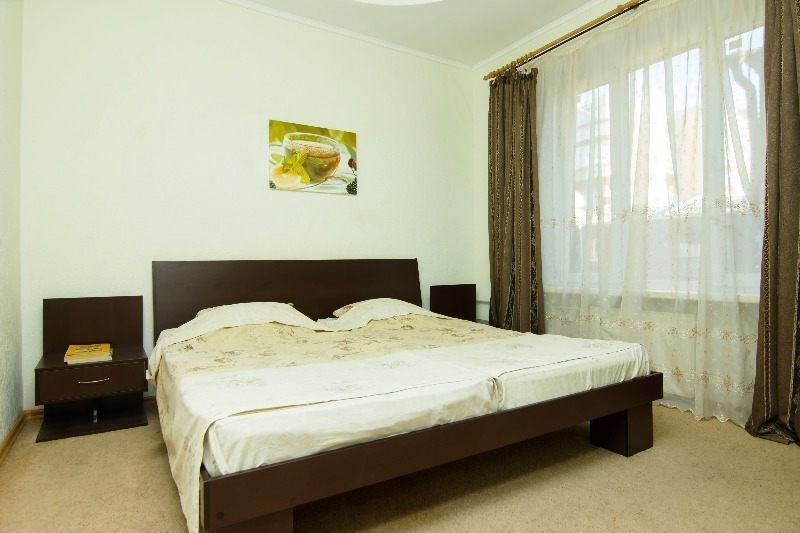 2-комнатная квартира с евро-ремонтом и джакузи, 1-... #4